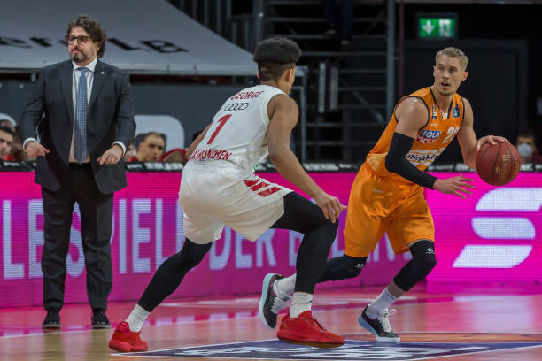 为何能够在 为何能够在