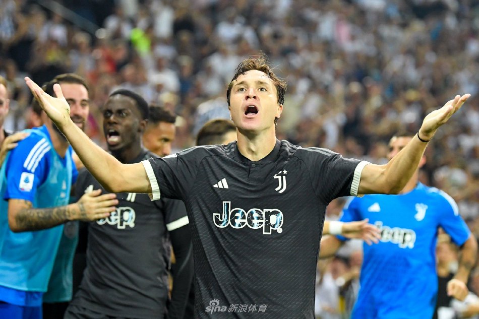 在赛场上对 在赛场上对