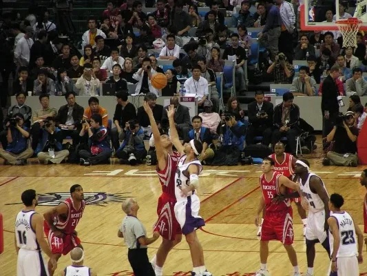 展示了冰壶 展示了冰壶