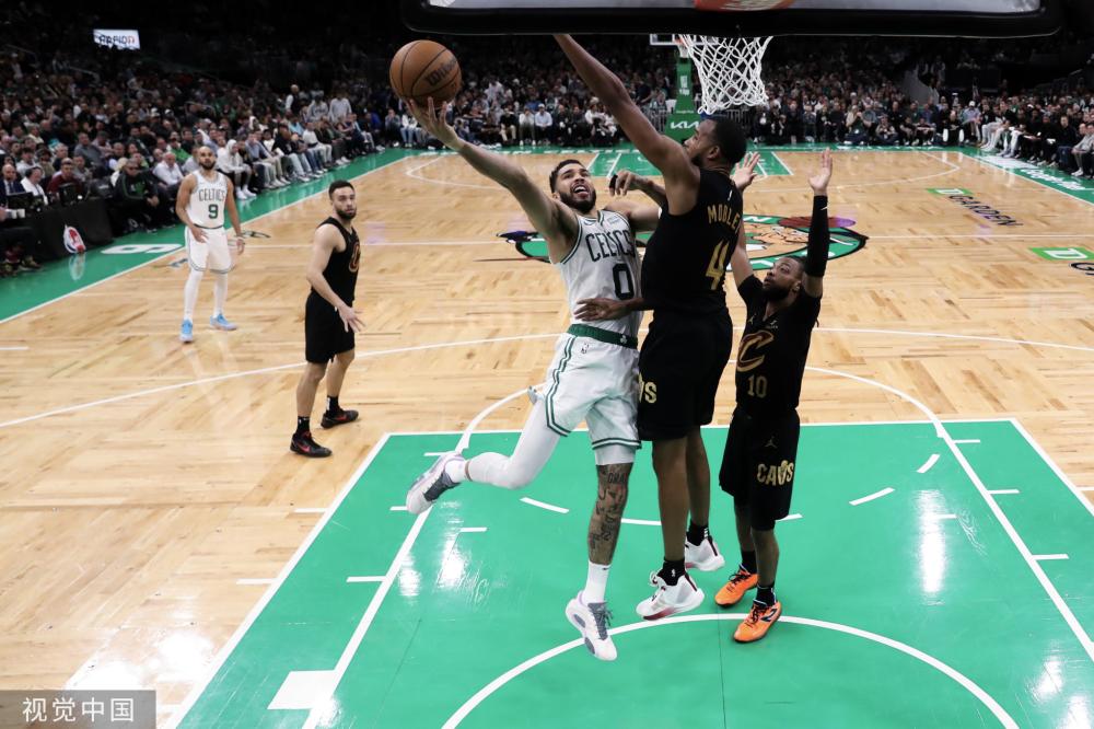 员再次展现 员再次展现