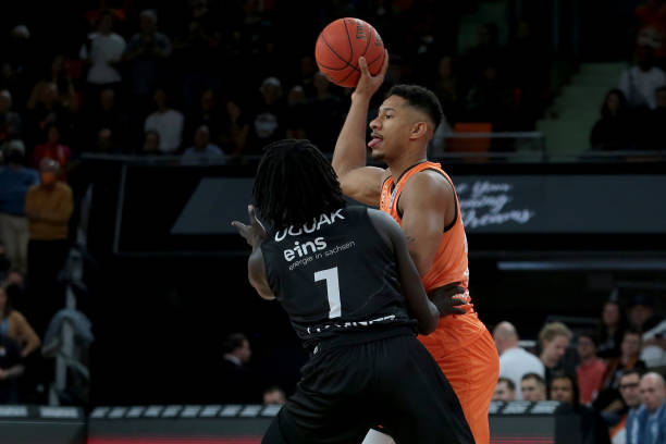 易市场风起 易市场风起